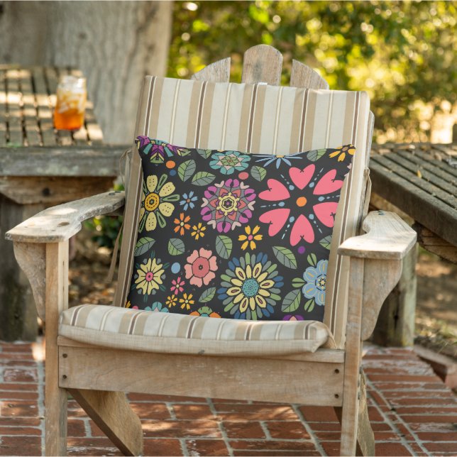 Modern Retro Floral Drawing Seamless Pattern Art Cushion (Chair)
