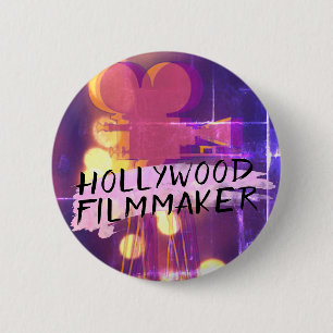 Modern Retro Hollywood Filmmaker in Pink 6 Cm Round Badge