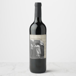 Modern Rustic Plaid Holiday Wine Label Personalise