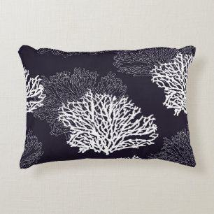 Modern seamless hand drawn coral pattern vintage i decorative cushion
