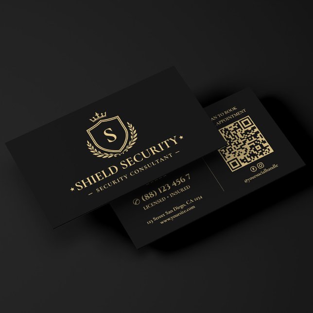 Modern Security Consultant Crown Shield Logo Black Business Card (Elegant Security Company Crown Shield Black Faux Gold Logo Business Card
)