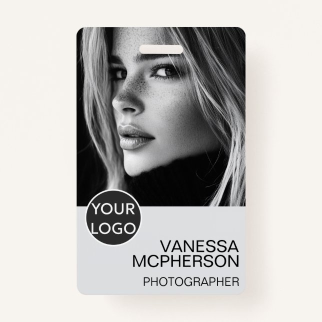 Modern Simple Minimalist Professonal Photo Secrity ID Badge (Front)