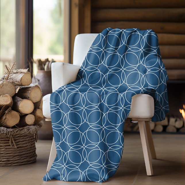 Modern Simple Pattern Fleece Blanket (fleece blanket with blue circle pattern)
