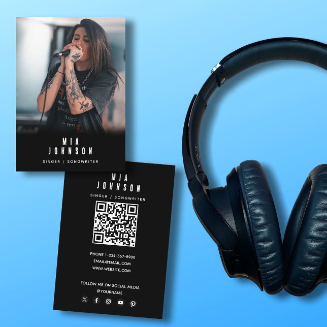 Modern Simple Singer Musician Photography Black Business Card (Modern Simple Singer Musician Photography Black Business Card)