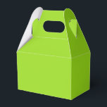 Modern Solid Lime Green Simple Chic Elegant Favour Box<br><div class="desc">Modern Solid Lime Green Simple Chic Elegant Favour Boxes features a modern solid black. Perfect for Valentine's Day,  Women's Day,  Mother's Day,  birthday parties,  anniversary,  weddings,  baby showers and more. Created by Evco Studio www.zazzle.com/store/evcostudio</div>