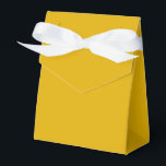 Modern Solid Mustard Yellow Simple Chic Elegant Favour Box<br><div class="desc">Modern Solid Mustard Yellow Simple Chic Elegant Favour Boxes features a modern solid yellow. Perfect for Valentine's Day,  Women's Day,  Mother's Day,  birthday parties,  anniversary,  weddings,  baby showers and more. Created by Evco Studio www.zazzle.com/store/evcostudio</div>