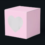 Modern Solid Pink Simple Chic Elegant Favour Box<br><div class="desc">Modern Solid Pink Simple Chic Elegant Favour Boxes features a modern solid pink. Perfect for Valentine's Day,  Women's Day,  Mother's Day,  birthday parties,  anniversary,  weddings,  baby showers and more. Created by Evco Studio www.zazzle.com/store/evcostudio</div>