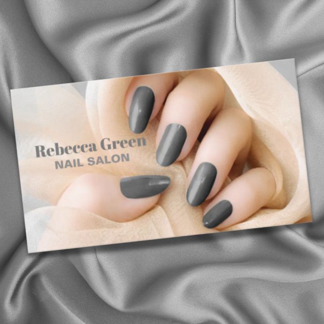 Modern Trendy Manicurist Nail Artist Nail Salon Business Card (Modern Trendy Manicurist Nail Artist Nail Salon Business Card)