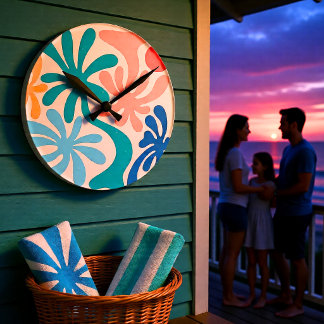 Modern Tropical Retro Palm Pattern Round Clock
