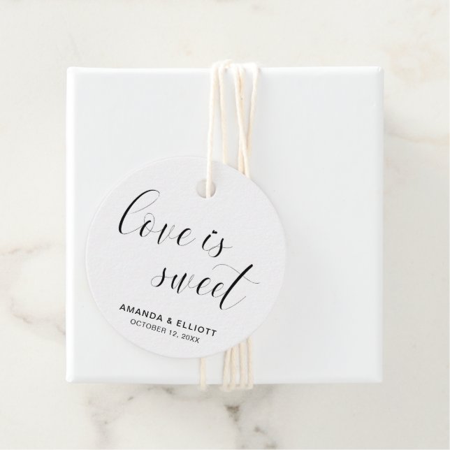 Modern Typography Elegant Wedding Favour Tags (In Situ)