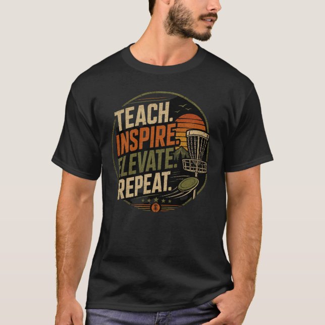 Modern Vintage DiscGolf Coach T-Shirt (Front)