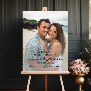 Modern wedding photo welcome sign