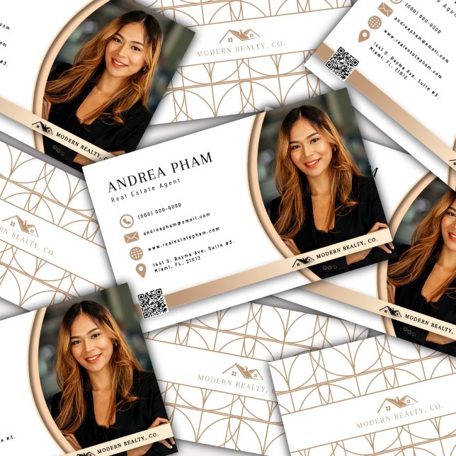 Modern White & Beige Pattern Realtor Agent Photo Business Card (Creator Uploaded)