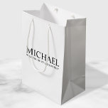 Modern White Personalised Groomsman Proposal Medium Gift Bag<br><div class="desc">Modern Black and White Personalised Groomsman Proposal Gift Bag
featuring personalised groomsman's name and title in classic serif font style.

Also perfect for bridesmaid,  maid of honour,  flower girl,  best man and ring bearer.</div>