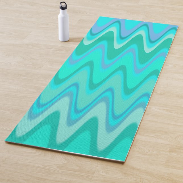 Modern zigzag pattern - waves in turquoise yoga mat (In Situ)