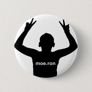 moe.ron 6 cm round badge