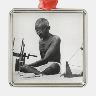 Mohandas Karamchand  Gandhi Metal Tree Decoration