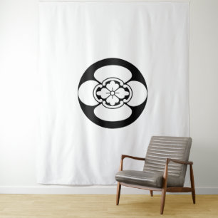 Mokko in rice cake tapestry