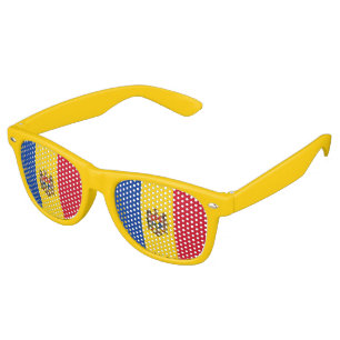 Moldova Flag Retro Sunglasses