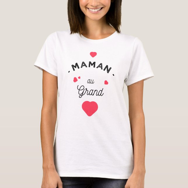 Mom in the large heart T-Shirt (Front)