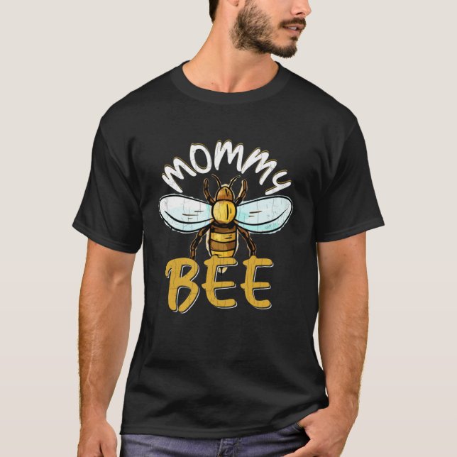 Mommy Bee Beekeeper  Beekeeping Apiary Honey Graph T-Shirt (Front)