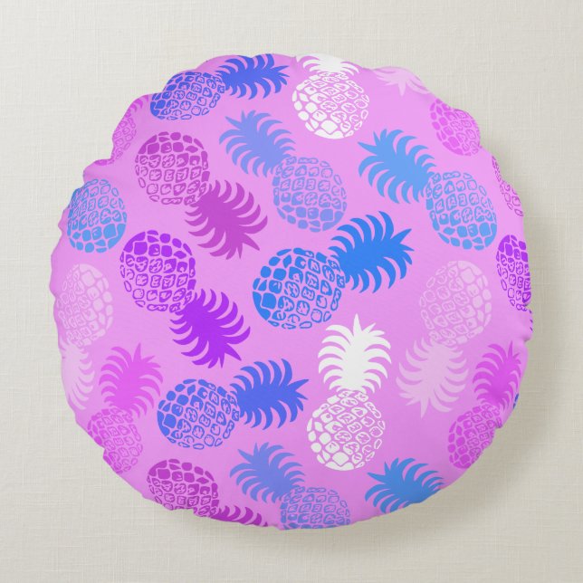 Momona Hawaiian Tropical Pineapple Reversible Round Cushion (Front)