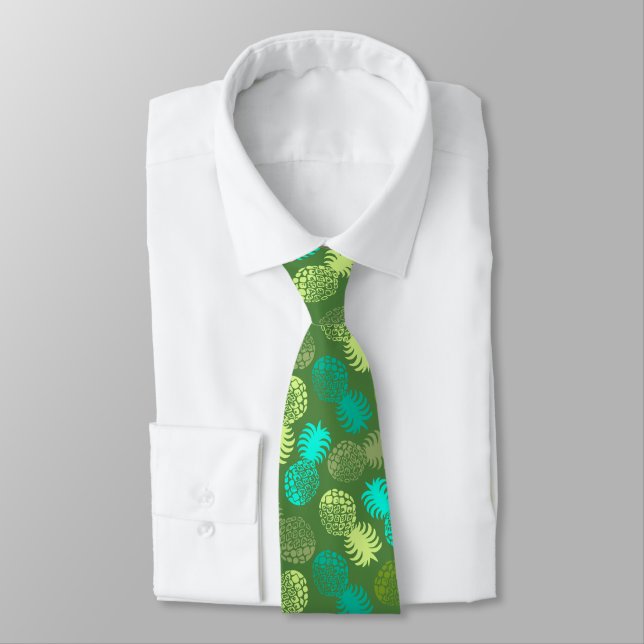 Momona Hawaiian Tropical Pineapple Tie (Tied)