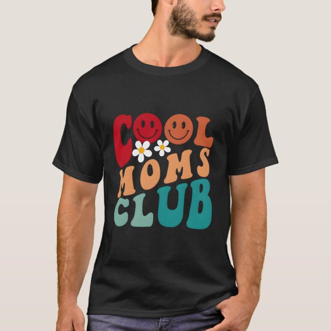 Moms Club Mum T-Shirt (Front)