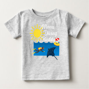 Moms Diving Buddy Design - Baby Fine Jersey T-Shir Baby T-Shirt