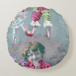 Mon petite coeur dans ce baiser  round cushion