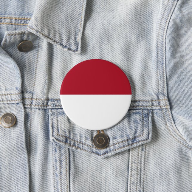 Monaco flag 7.5 cm round badge (In Situ)