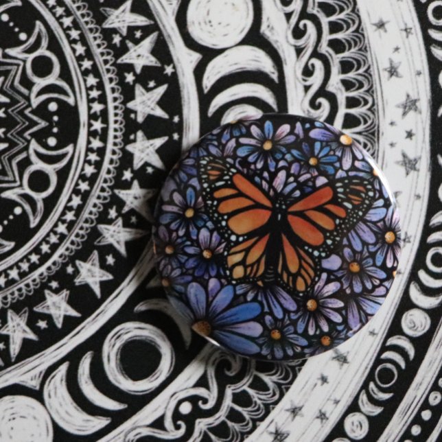 Monarch Butterfly                                  6 Cm Round Badge (Creator Uploaded)