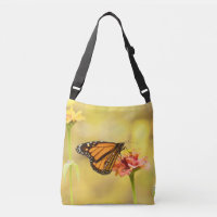 Monarch Butterfly on Zinnia
