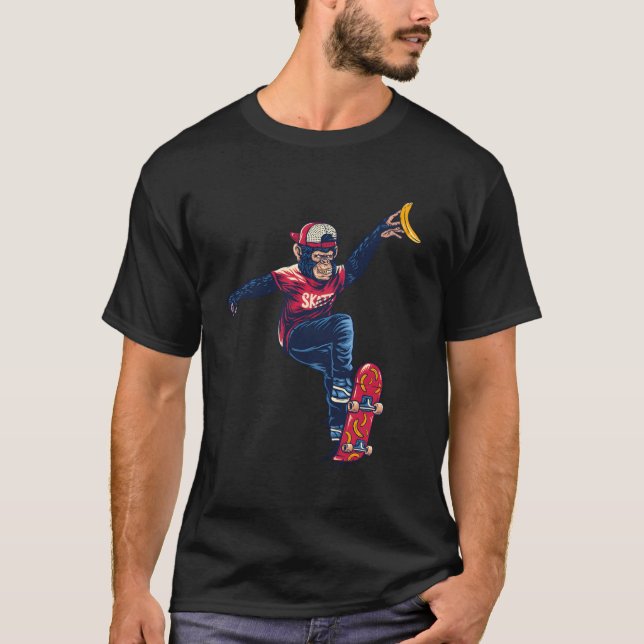 Monkey Skateboarding Skaters Having Fun Pro Skateb T-Shirt (Front)