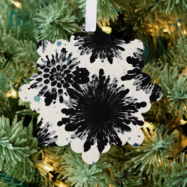  Monochrome Garden: Black and White Abstract Tree Decoration Card (Insitu (Tree))