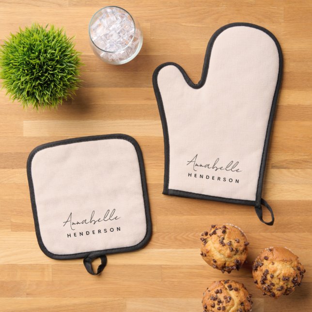 Monogram Blush Pink | Modern Minimalist Feminine Oven Mitt & Pot Holder Set (Top Down)