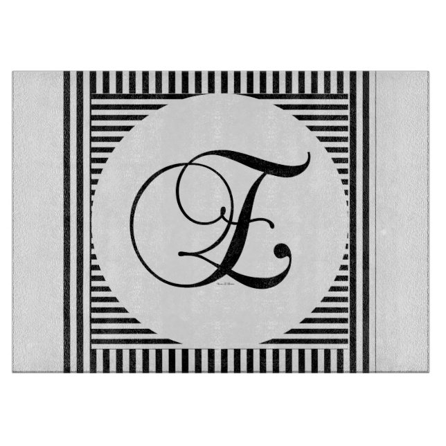 MONOGRAM INITIAL E CUTTING BOARD (Front)