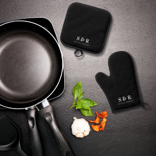 Monogram Initials Couple Name Black Oven Mitt & Pot Holder Set