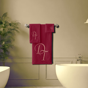 Monogrammed - burgundy colour bath towel set