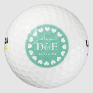 Monogrammed golf ball set wedding favour gift idea