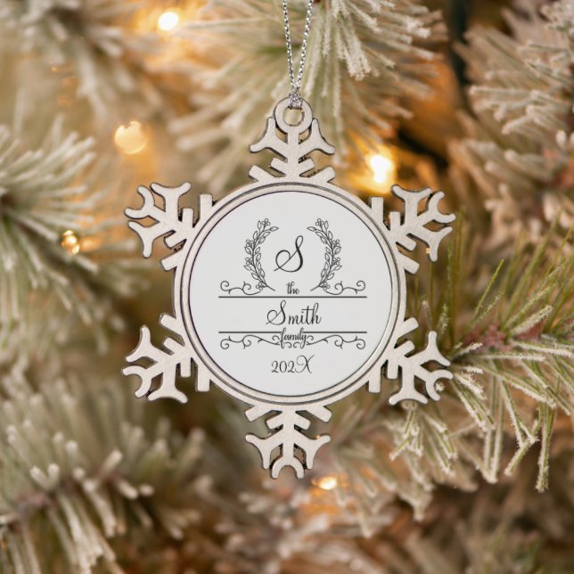 Monogrammed Personalised Family Name  Snowflake Pewter Christmas Ornament (Tree)