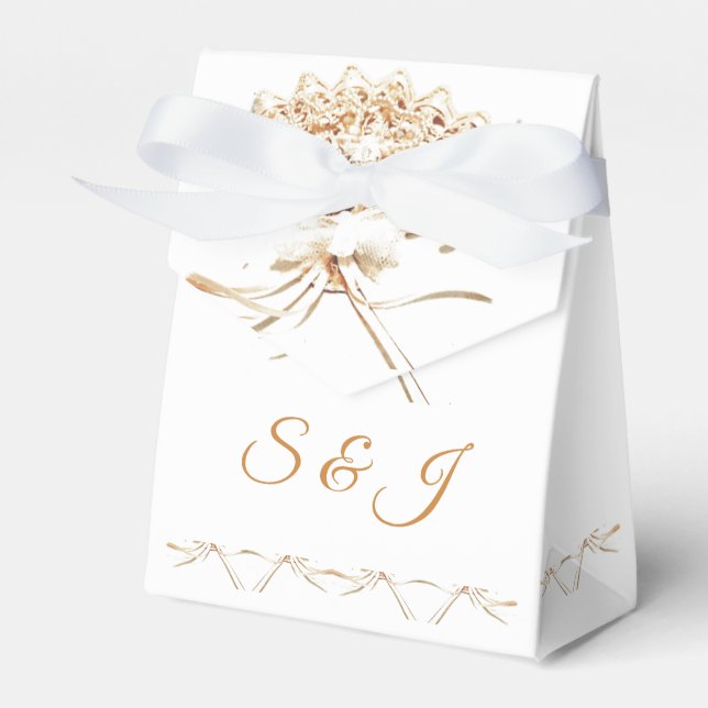 Monogrammed Victorian Fan  Favour Box (Front Side)