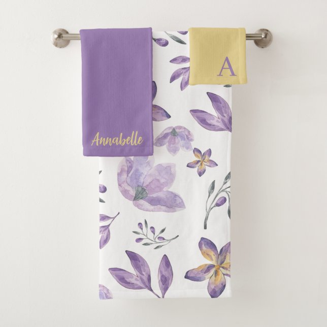 Monogrammed Watercolor Floral Towel Set (Insitu)