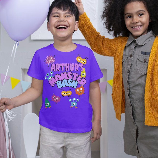 Monster Bash Kids Halloween party outfit Alien T-Shirt (Creator Uploaded)