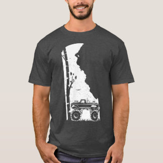 Monster truck vintage- Delaware off-road forest ar T-Shirt