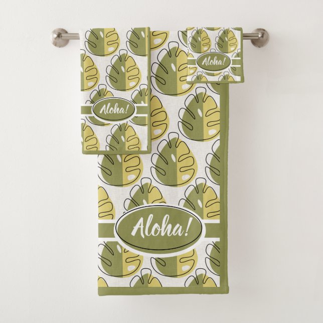 Monstera Leaves - Green Bath Towel Set (Insitu)