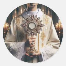 Monstrance with the hands of a Father