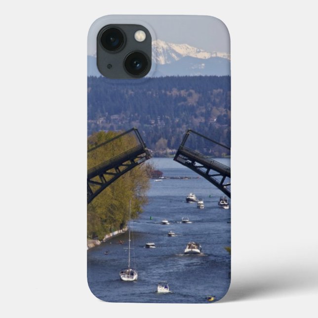 Montlake Bridge and Cascade Mountains Case-Mate iPhone Case (Back)