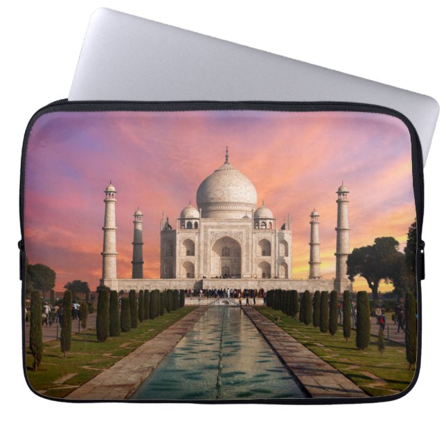 Monuments | Colourful View of the Taj Mahal Laptop Sleeve (Front)
