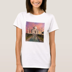 Monuments   Colourful View of the Taj Mahal T-Shirt